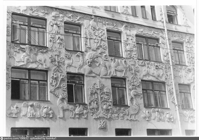 Доходный дом церкви Троицы в Грязях , построен в 1909 году архитектор С.И.Вашков