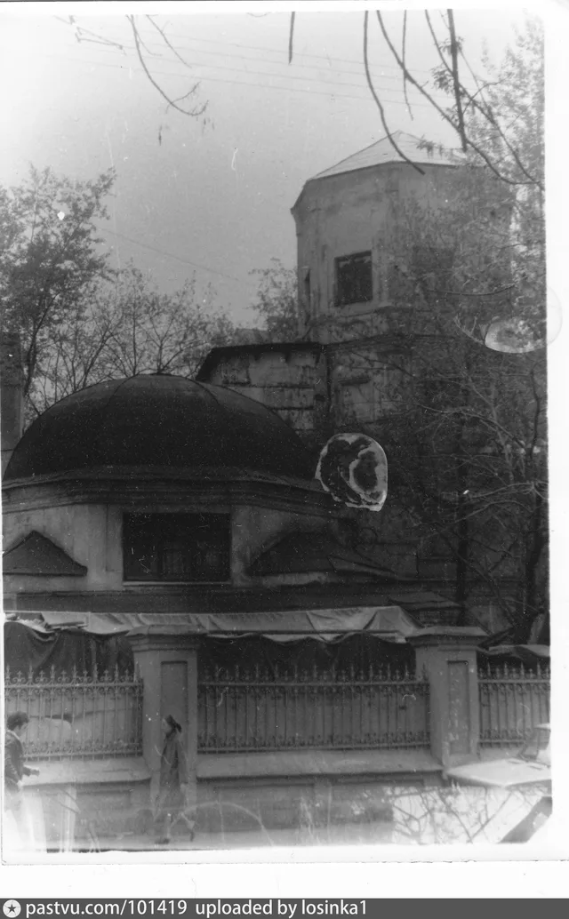 Церковь Успения в Путинках
