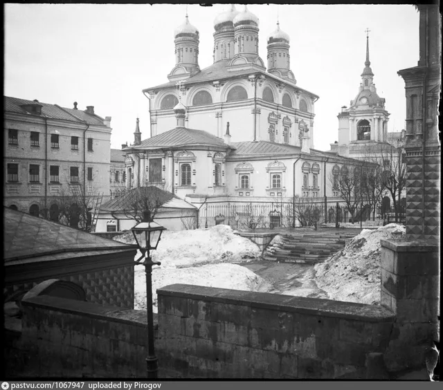 Варварка. Знаменский монастырь