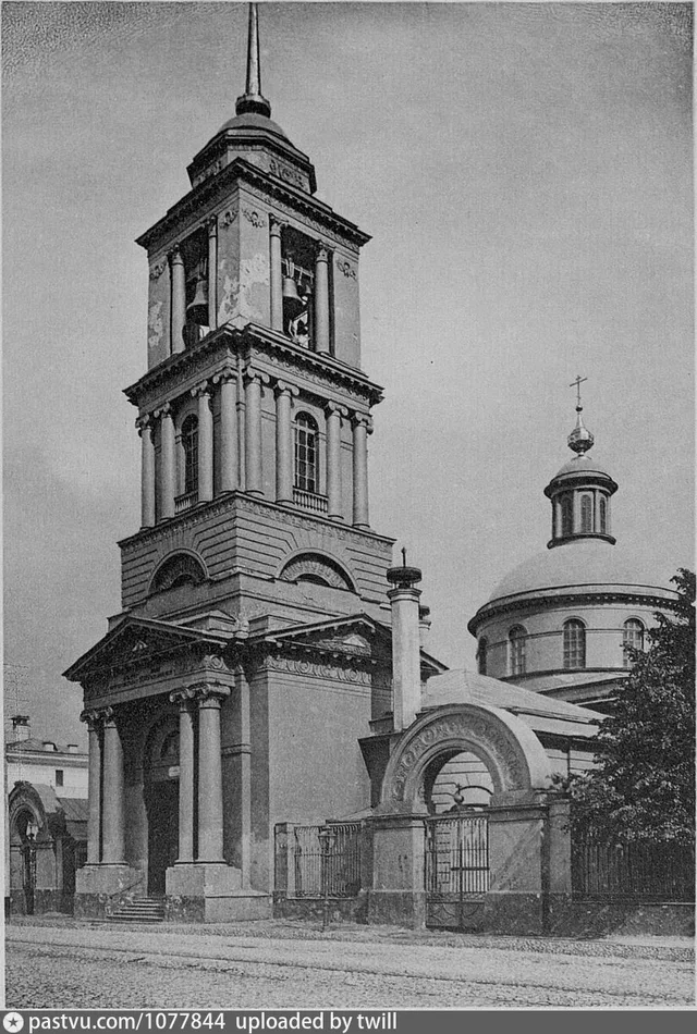 Церковь Святой Троицы в Вишняках