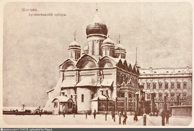 Архангельский собор зимой