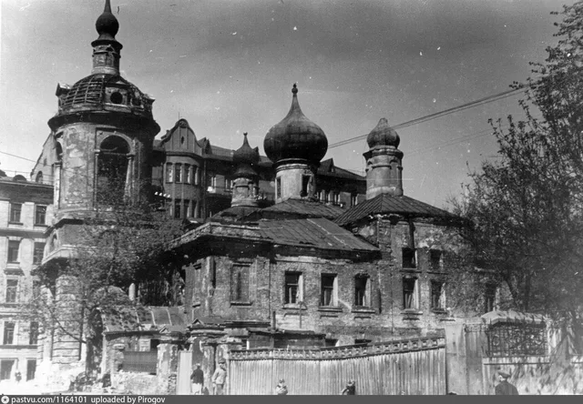Церковь Антипия на Колымажном дворе