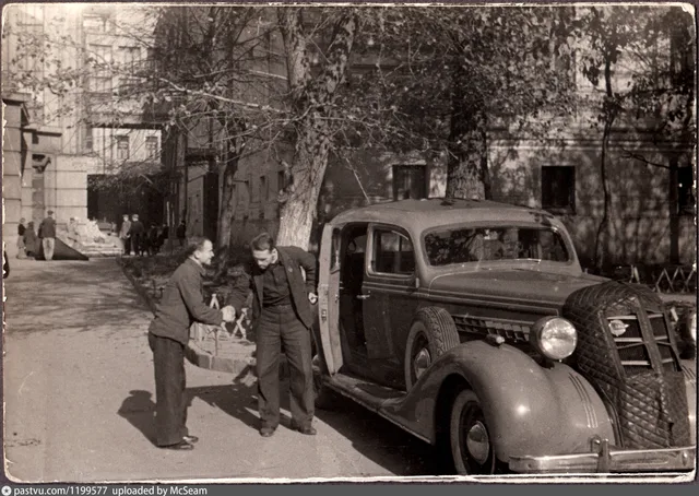 Улица Рождественка, 11. Двор Московского архитектурного института