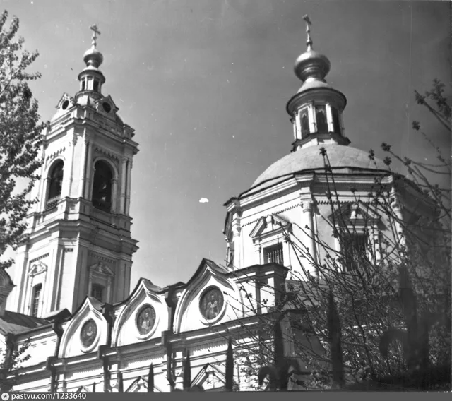 Церковь Пимена Великого в Новых Воротниках