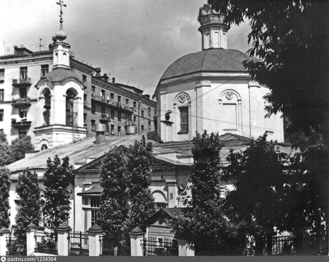 Храм Покрова Пресвятой Богородицы на Лыщиковой горе