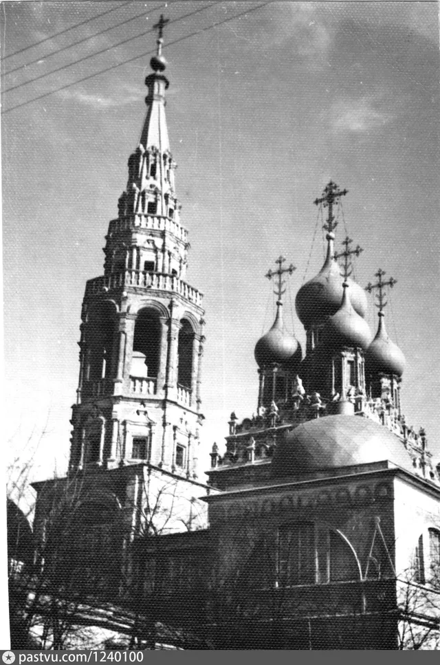 Церковь Воскресения в Кадашах