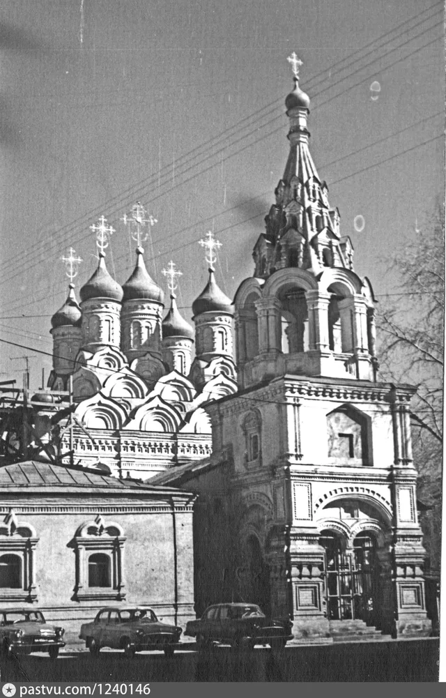 Церковь Знамения за Петровскими воротами