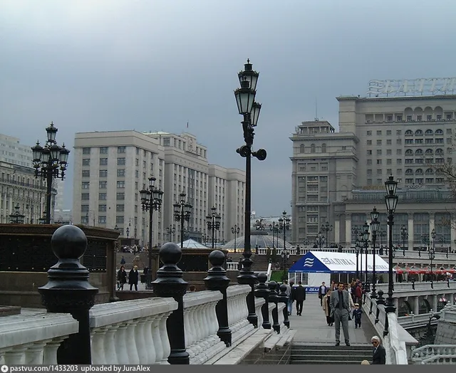 Манежная площадь