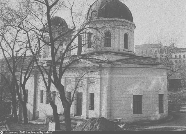 1 - й Котельнический переулок