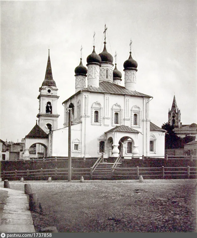 Церковь князя Владимира у Ивановского монастыря