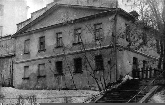 Рождественский монастырь. Северо-восточный корпус