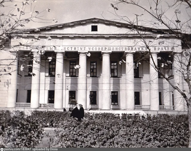 Баррикадная улица