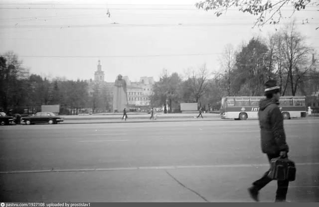 Памятник Карлу Марксу
