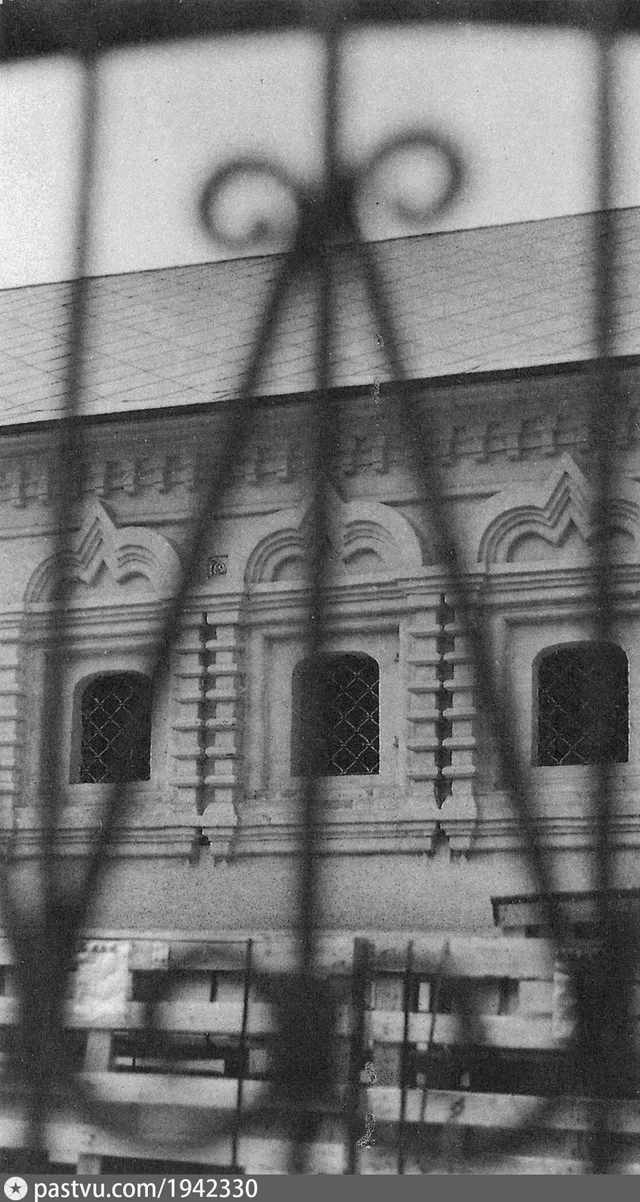 Фрагмент отреставрированной палаты XVII в. в Лаврушинском переулке
