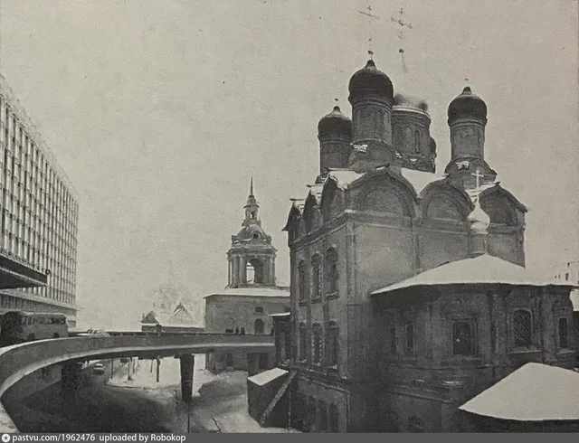 Бывший Знаменский монастырь