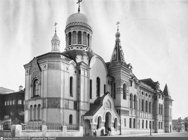 Храм иконы Божией Матери «Взыскание погибших» на Зацепе
