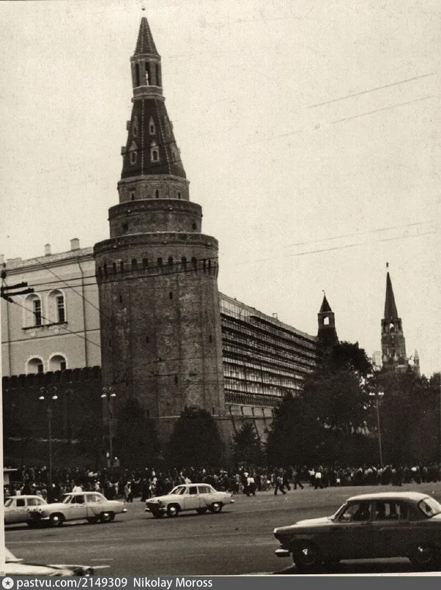 Угловая Арсенальная башня