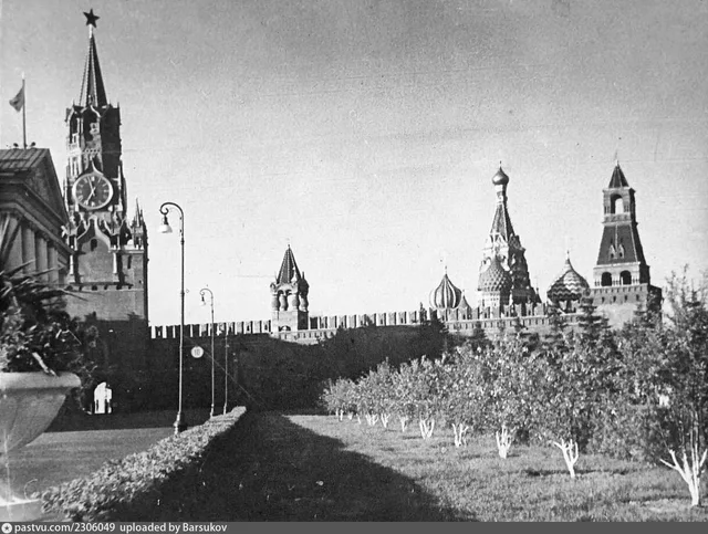 Большой Кремлевский сквер