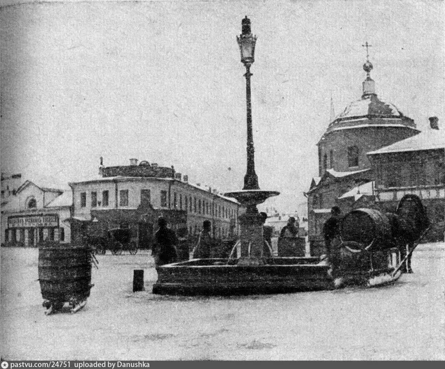 Бассейн у Пречистенских ворот