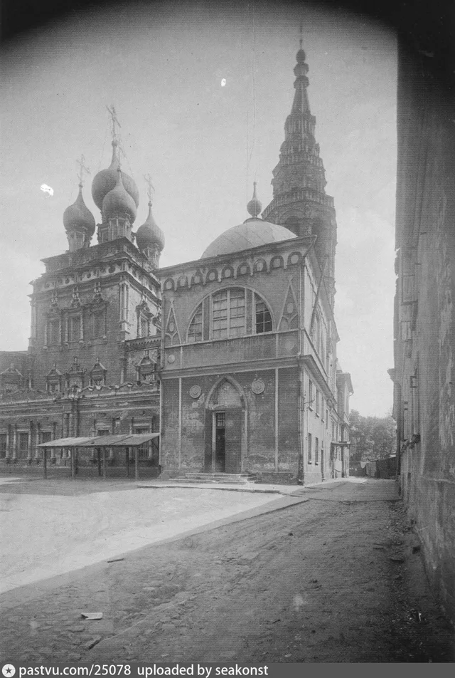 Церковь Воскресения в Кадашах