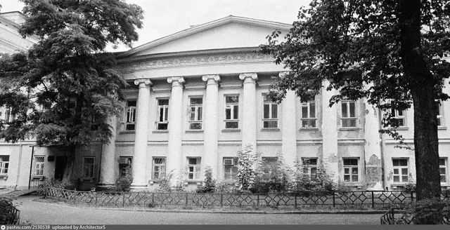 Лечебный корпус № 1 Детской городской клинической больницы № 13 имени Н.Ф. Филатова