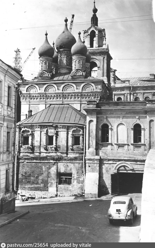 Зарядье. Церковь Георгия на Псковской горе