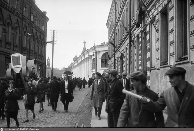 Ул. Варварка. Гостинный двор