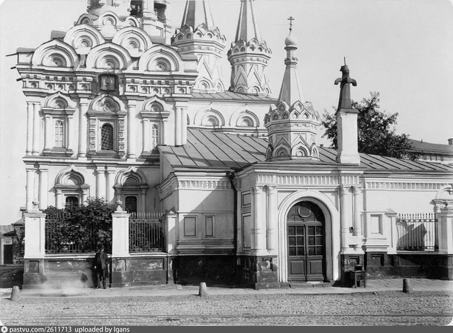 Церковь Рождества Богородицы в Путинках
