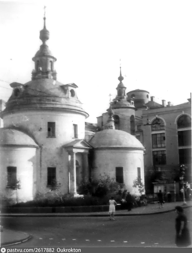 Церковь Косьмы и Дамиана на ул. Хмельницкого