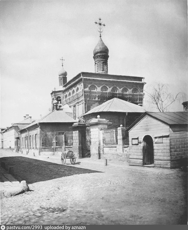 Церковь Архангела Михаила в Овчинниках