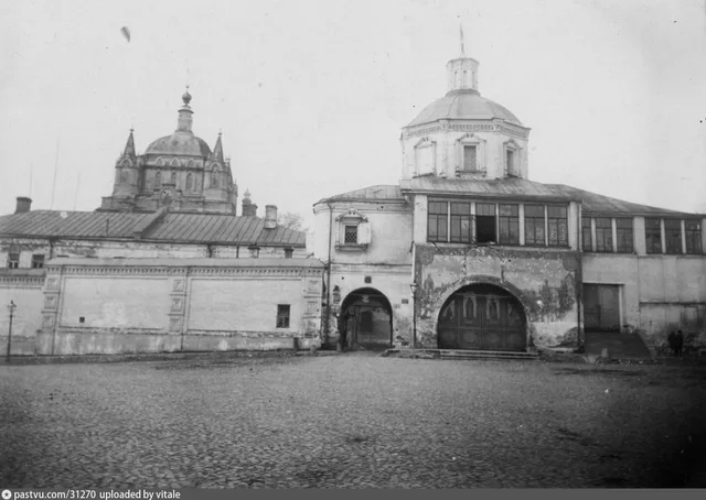 Зачатьевский монастырь