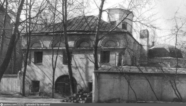 Церковь Успения в Путинках до восстановления