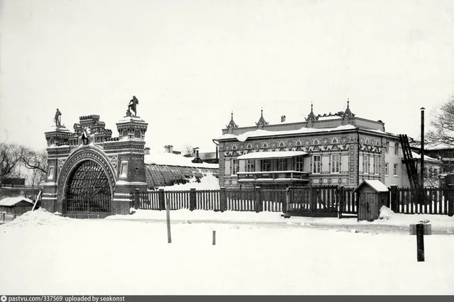 Завод Бромлея у Крымского моста (т.н. Малый Бромлей)