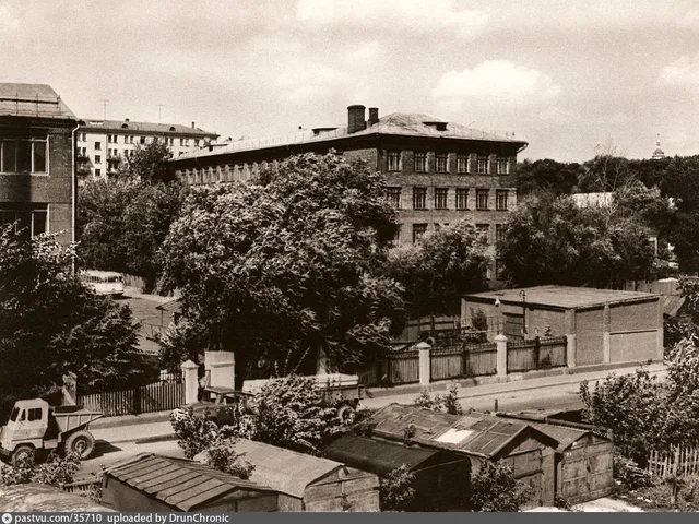 В районе Дружинниковской улицы
