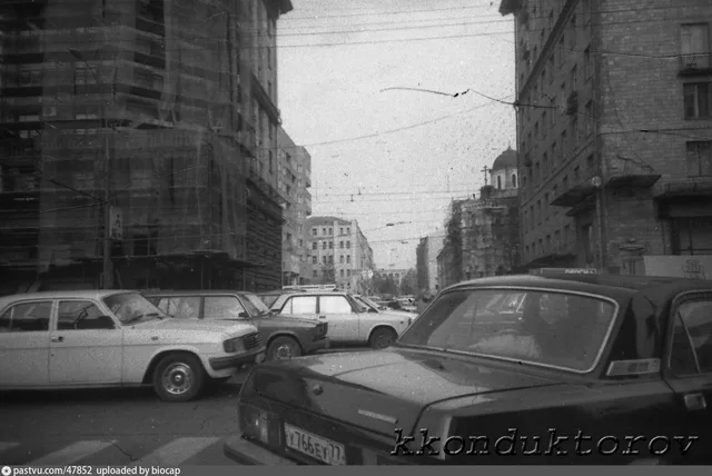 1-я Тверская-Ямская улица, магазин "Пионер"