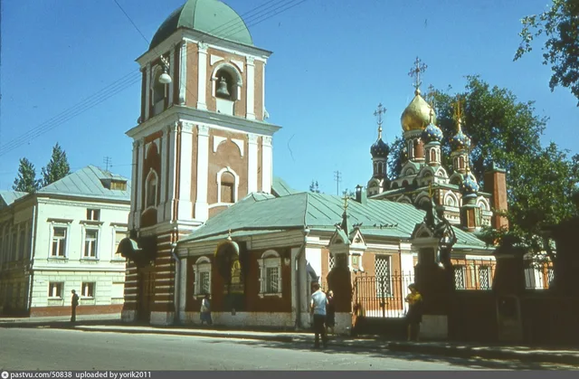 Храм Успения в Гончарах