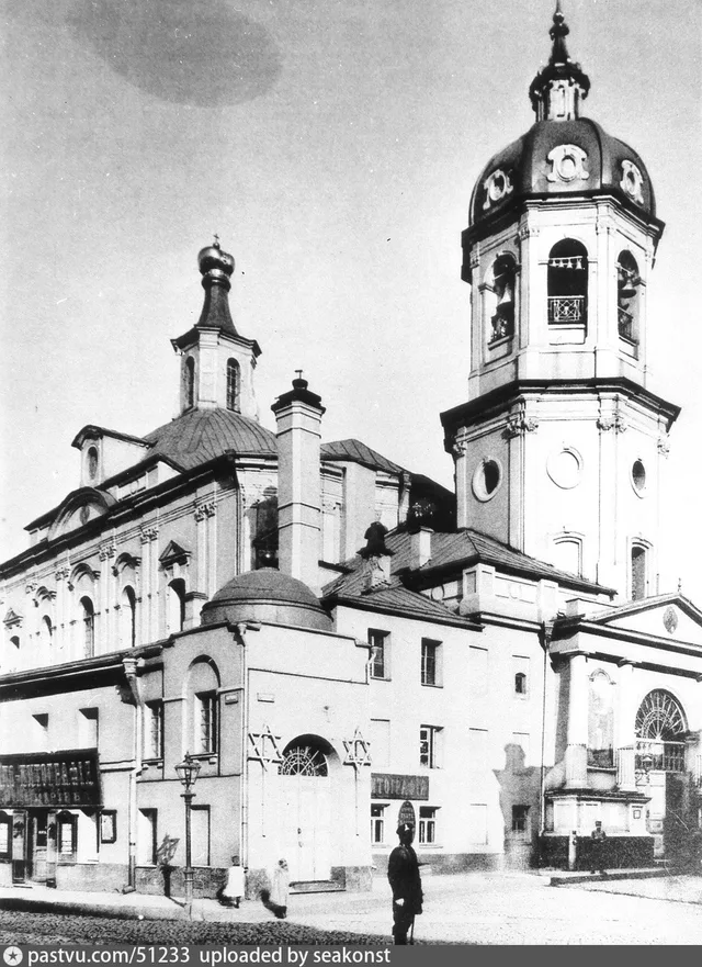 Покровка. Церковь Воскресения в Барашах