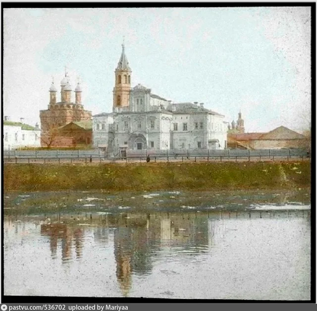 Палаты Аверкия Кириллова. /Императорское московское археологическое общество./