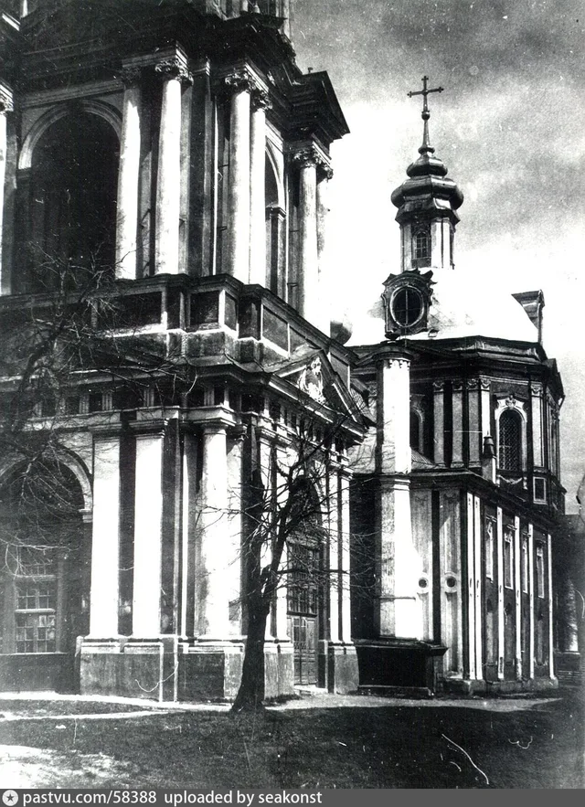 Церковь Никиты Мученика на Старой Басманной, вид с юго-запада