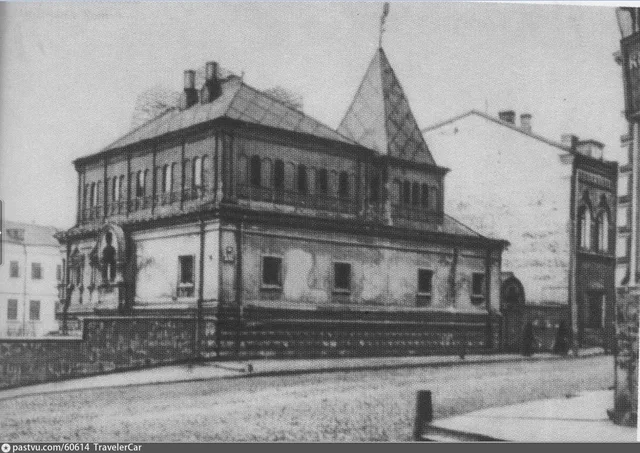 Улица Варварка. Палаты бояр Романовых