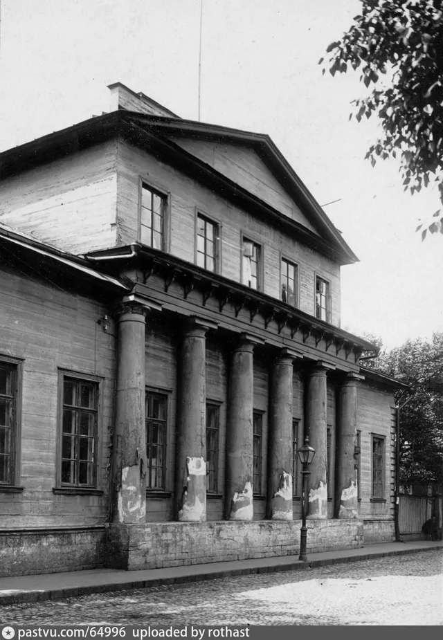 Дом Поливанова в Денежном переулке