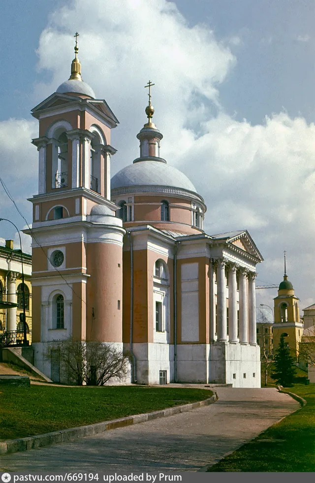 Храм Великомученицы Варвары