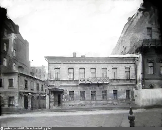 Никитский бульвар дом17