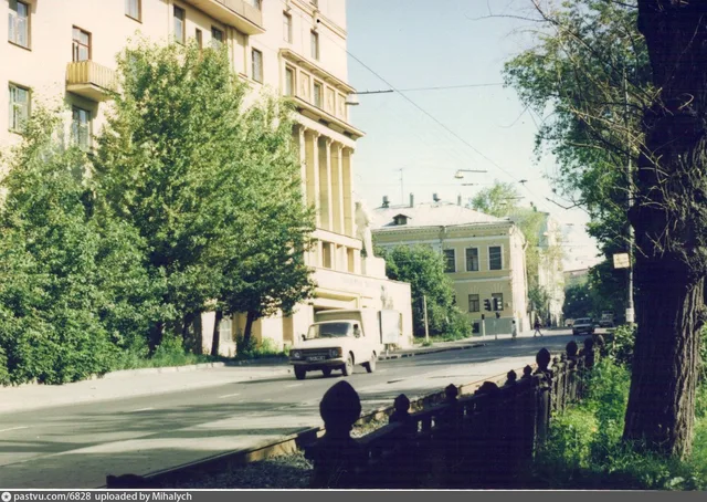 Яузский бульвар
