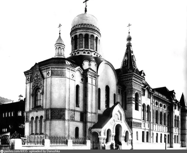 Церковь Иконы Божией Матери Взыскание Погибших при женском коммерческом училище