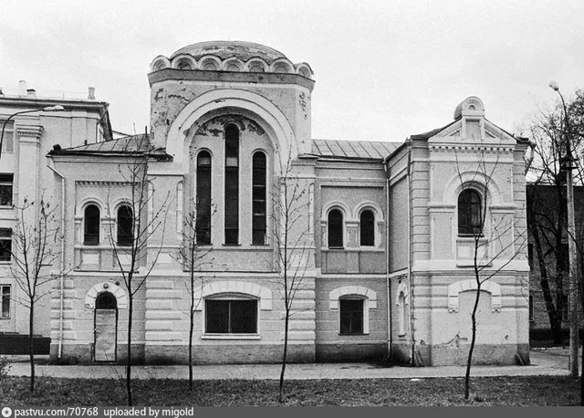 Церковь святых мучениц Софии и Татианы при детской больнице им. Н.Ф.Филатова
