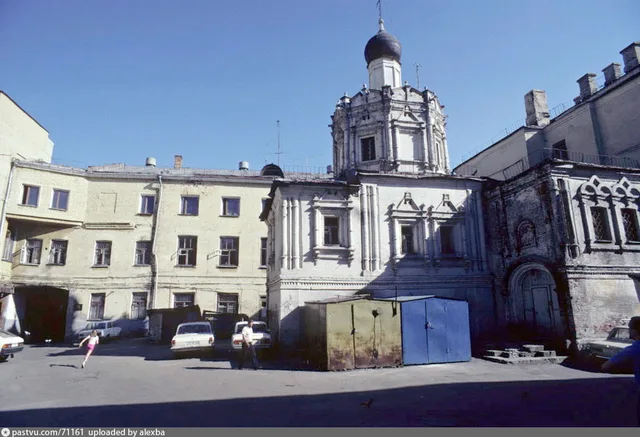 Успенская церковь на Чижевском подворье