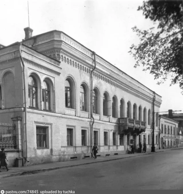 Гоголевский бульвар 14