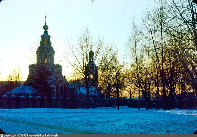 Москва зимой. Якиманский переулок, церковь Иоанна Воина