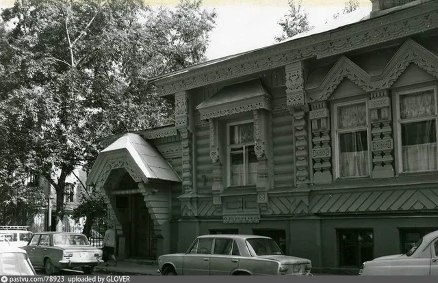 Староконюшенный переулок дом 36, дом Пороховщикова.